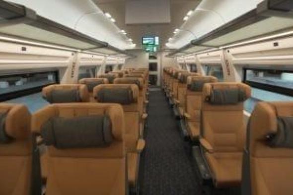 الراحة
      والهدوء
      وسرعة
      الوصول..
      مواعيد
      قطار
      تالجو
      الفاخر
      اليوم
      السبت
      20-12-2025