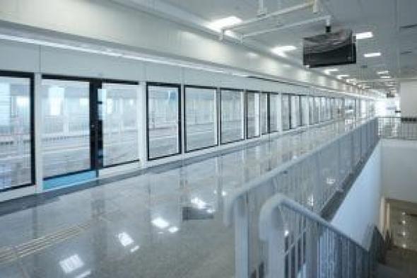 10
      معلومات
      عن
      المونوريل
      أبرزها
      يسير
      بدون
      سائق
      وسرعته
      تصل
      لـ90
      كيلومترا