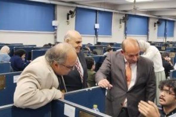 عميد
      طب
      قصر
      العيني
      يتفقد
      امتحانات
      الفرقة
      الثانية