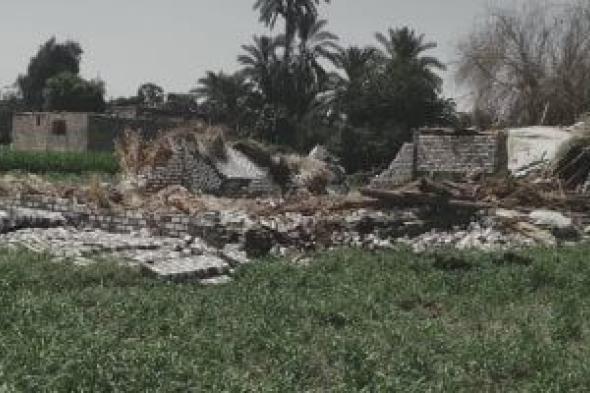 التنمية
      المحلية
      تعلن
      انطلاق
      الموجة
      الـ
      28
      لإزالة
      التعديات
      على
      الأراضى