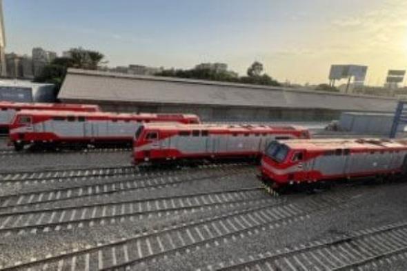 السكة
      الحديد
      تتيح
      حجز
      تذاكر
      التهوية
      الديناميكية
      إلكترونيًا..
      تفاصيل