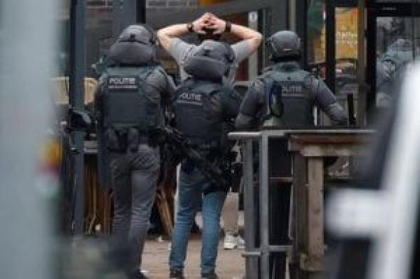 فرنسا
      تعلن
      تفكيك
      شبكة
      احتيال
      داخل
      متحف
      اللوفر
      واعتقال
      موظفين
      ومتورطين