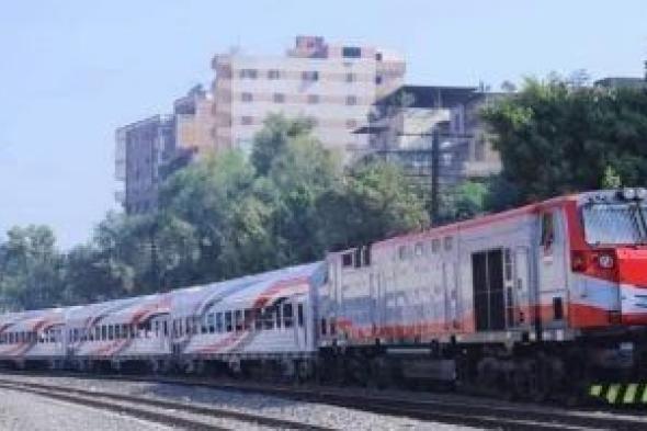 قطار
      تالجو..
      مواعيد
      الرحلات
      على
      خطوط
      السكة
      الحديد