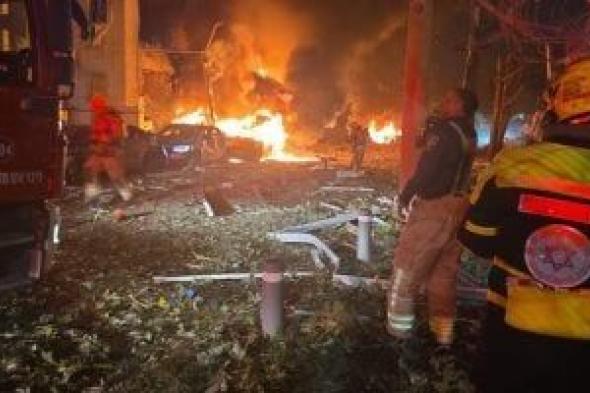 وسائل
      إعلام
      إسرائيلية:
      8
      مصابين
      جراء
      سقوط
      صواريخ
      إيرانية
      فى
      تل
      أبيب