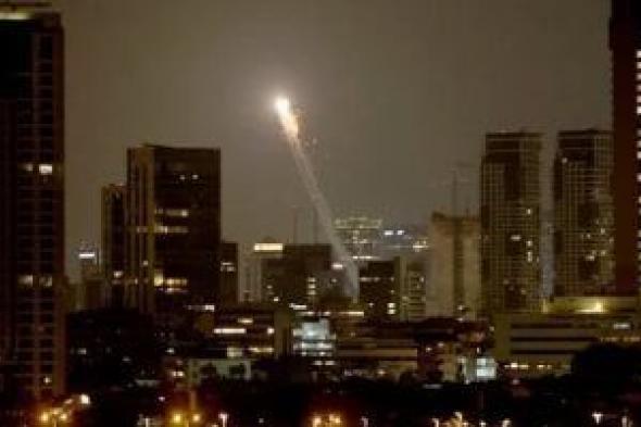 دوي
      انفجارات
      في
      القدس
      وشرق
      رام
      الله
      ومنطقة
      تل
      أبيب
      الكبرى