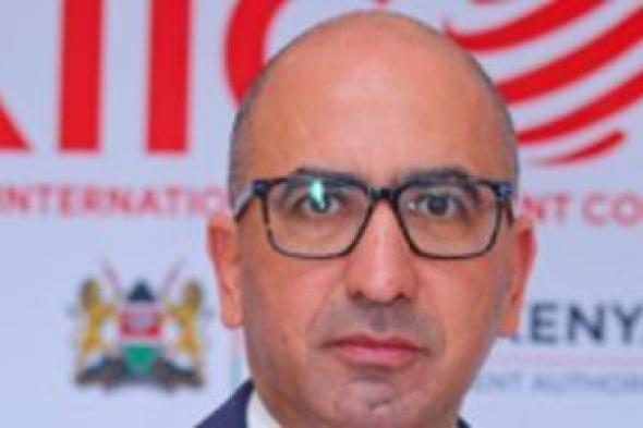 سفير
      مصر
      بكينيا:
      قمة
      أفريقيا
      ـ
      فرنسا
      تعزز
      الاستثمار
      والتنمية
      المستدامة
      بالقارة
      السمراء