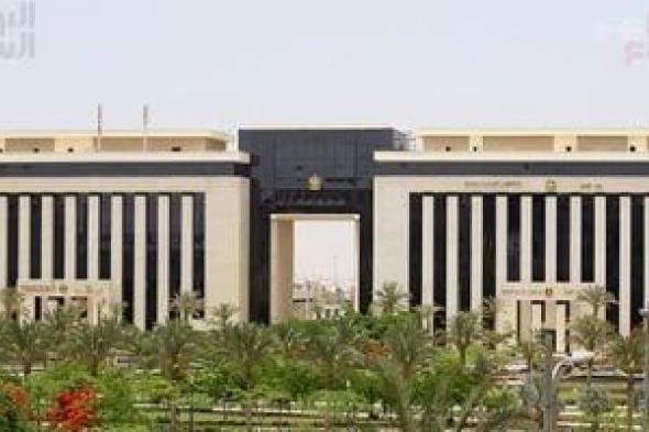3
      وجبات
      يوميا
      وإقامة
      مجانية..
      وزارة
      العمل
      تعلن
      عن
      2600
      وظيفة
      بقطاع
      البناء