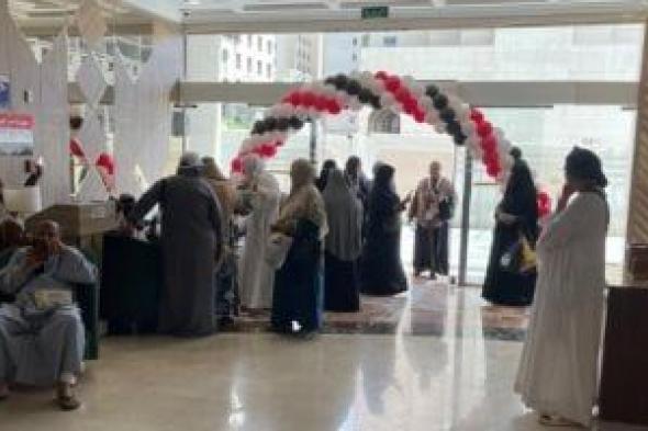 الجمعة
      الأولى
      في
      رحاب
      الحرم..
      نجاح
      تفويج
      حجاج
      القرعة
      من
      المدينة
      إلى
      مكة