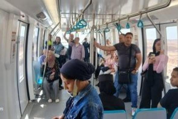 ​وزارة
      النقل
      تتيح
      وسائل
      دفع
      متنوعة
      وتيسيرات
      باشتراكات
      المترو
      والمونوريل
      وLRT