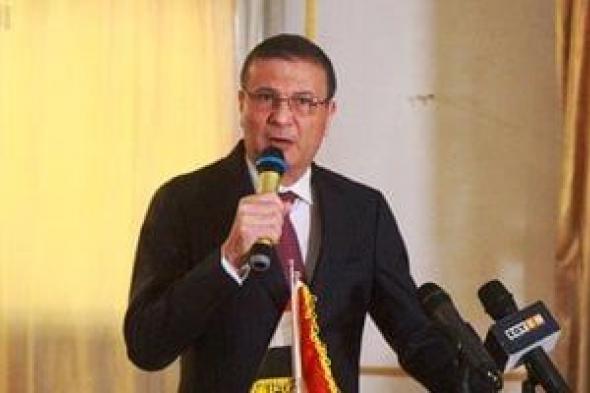 وزير
      الزراعة:
      طفرة
      غير
      مسبوقة
      في
      توطين
      صناعة
      التقاوي
      وتطوير
      منظومة
      الصوامع