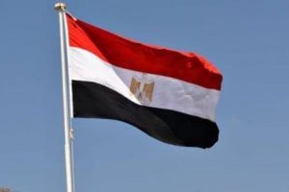 خبير
      دستورى:
      الدستور
      يكفل
      لكل
      مواطن
      تتوافر
      فيه
      الشروط
      الحق
      فى
      الترشح
      للرئاسة