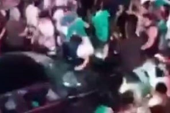 حادث
      دهس
      خلال
      احتفالات
      بفوز
      المكسيك
      على
      التشيك
      بكأس
      العالم..
      فيديو