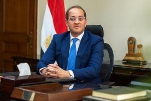 وزير
      المالية
      للنواب:
      50%
      من
      عوائد
      برنامج
      الطروحات
      والأصول
      سيوجه
      لخفض
      الدين