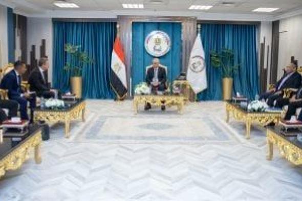 وزير الدولة للإنتاج الحربي يبحث مع «تاليس» توسيع الشراكة المصرية الفرنسية