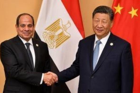 قبل زيارة شى جين بينج.. هيئة الاستعلامات توثق 70 عاما من الشراكة المصرية الصينية